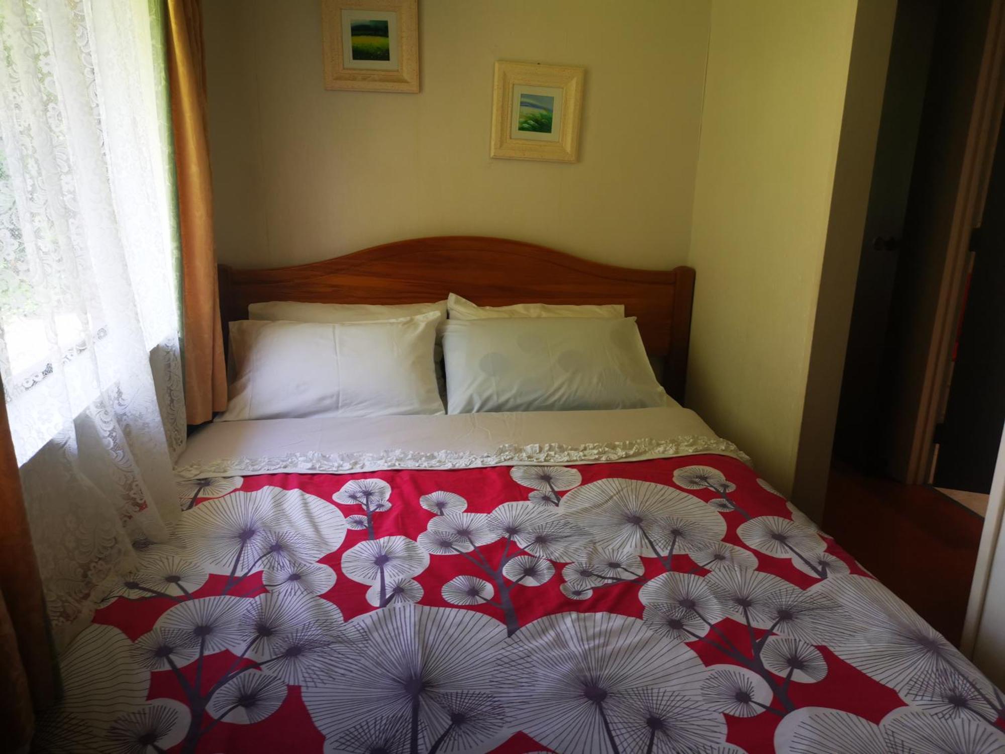 Beautiful Estuary Views In Shelly Park Villa Auckland Bagian luar foto