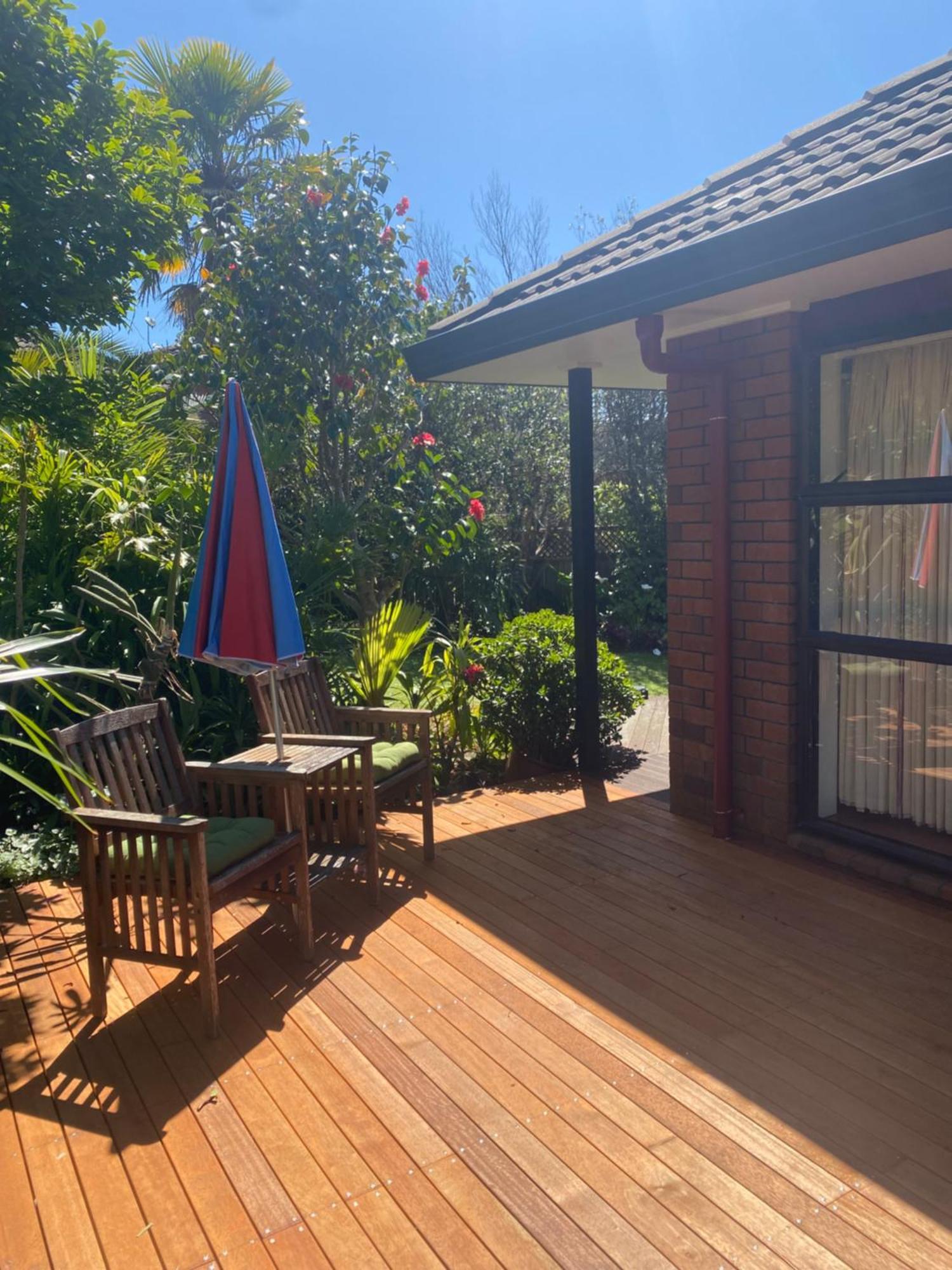 Beautiful Estuary Views In Shelly Park Villa Auckland Bagian luar foto
